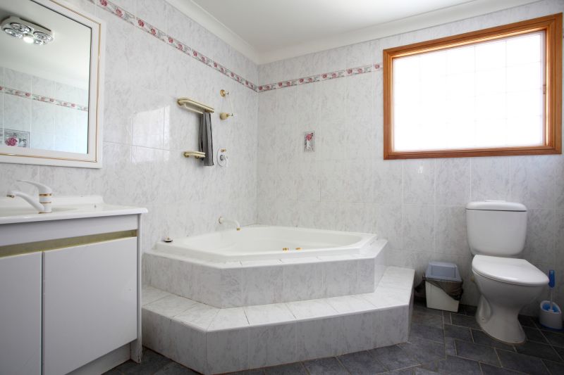 Cost of Bathtub Installation in Lancaster, OH